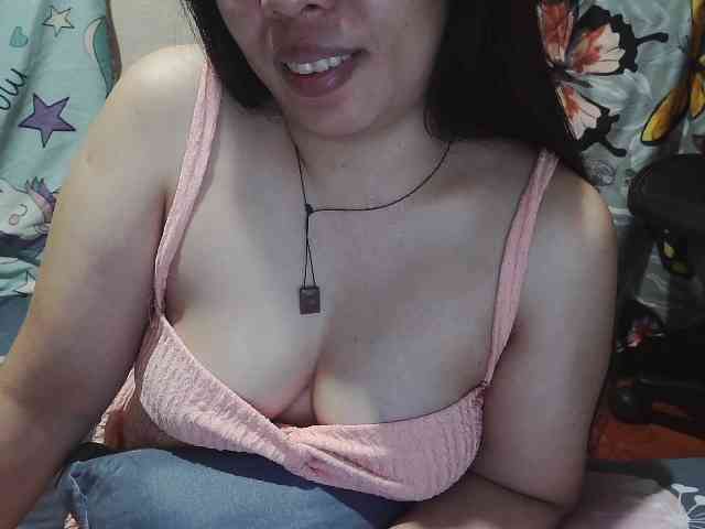 Kazzandra webcam