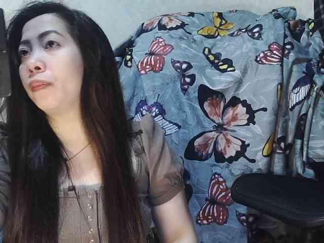 Kazzandra webcam