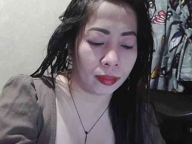 Kazzandra webcam