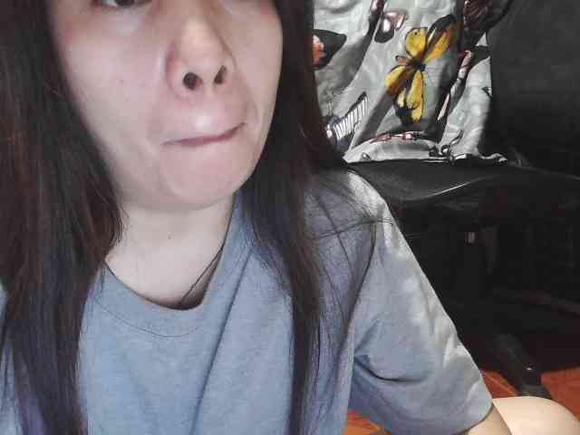 Kazzandra webcam
