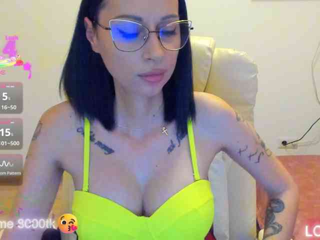 kissnicol webcam
