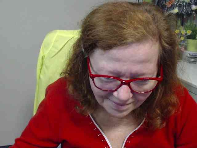 flirty-adele webcam