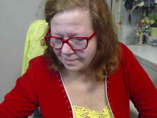 flirty-adele webcam