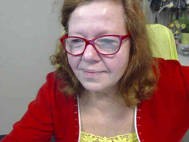 flirty-adele webcam