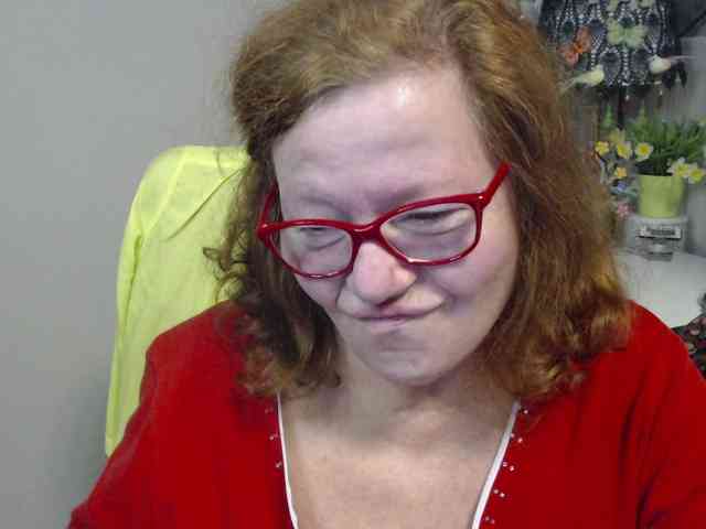 flirty-adele webcam
