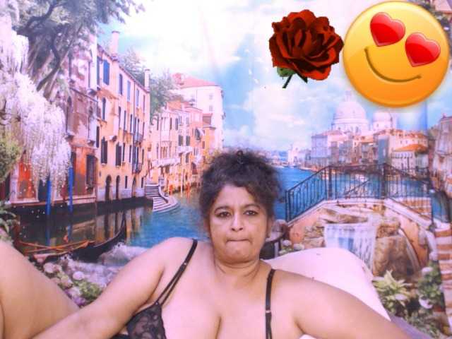 Indianstar75 webcam