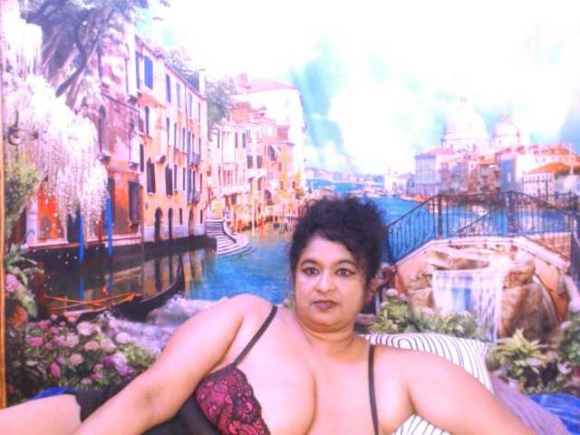 Indianstar75 webcam