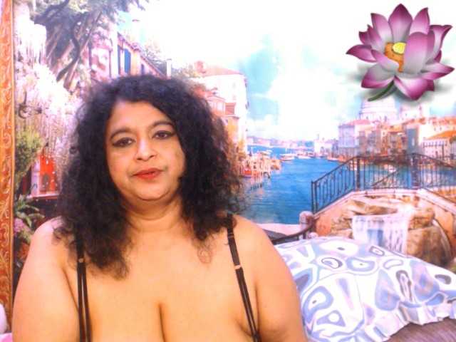 Indianstar75 webcam
