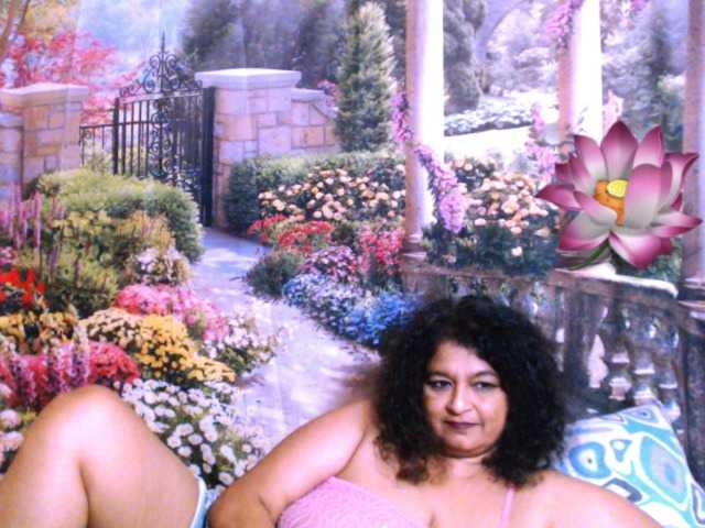 Indianstar75 webcam