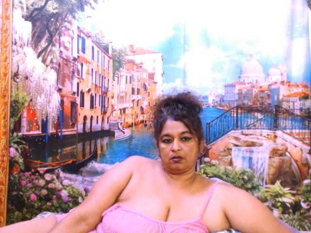 Indianstar75 webcam