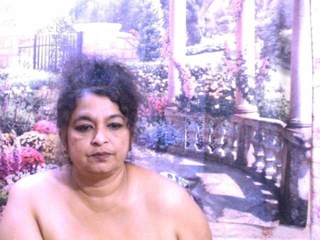 Indianstar75 webcam