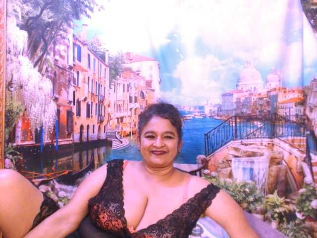 Indianstar75 webcam