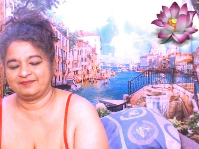 Indianstar75 webcam