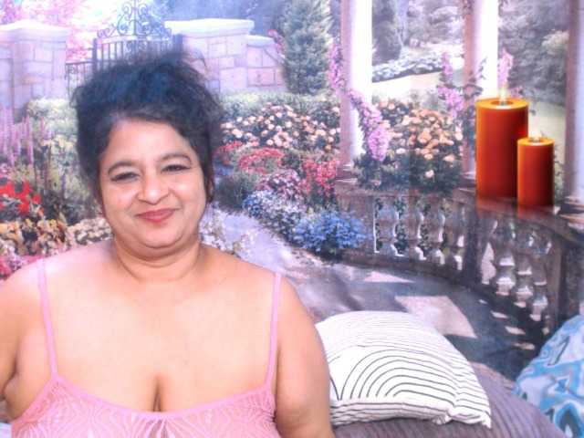 Indianstar75 webcam