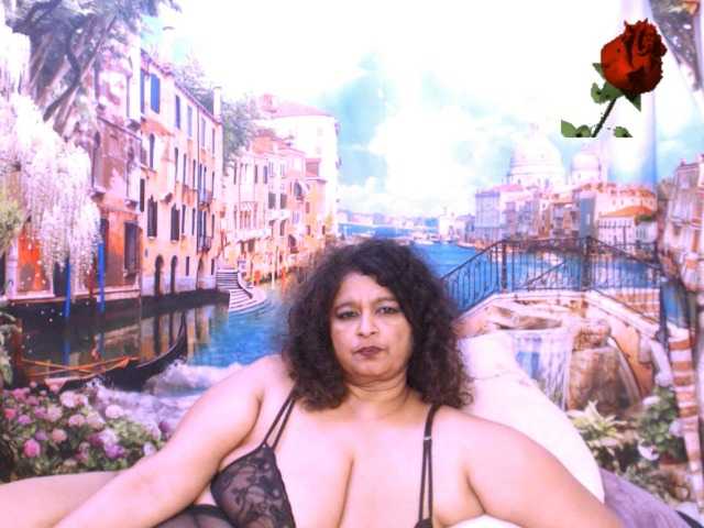 Indianstar75 webcam