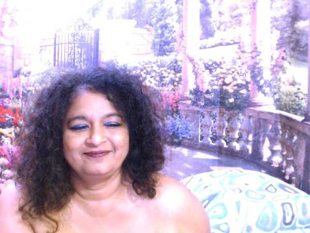 Indianstar75 webcam