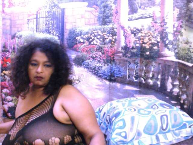 Indianstar75 webcam