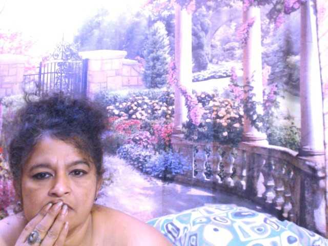 Indianstar75 webcam