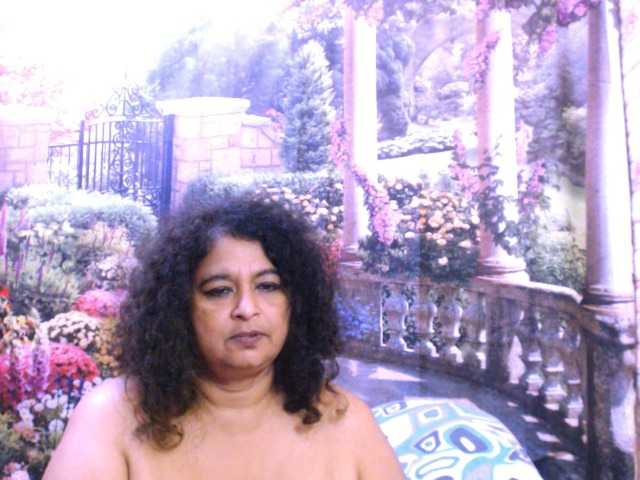 Indianstar75 webcam