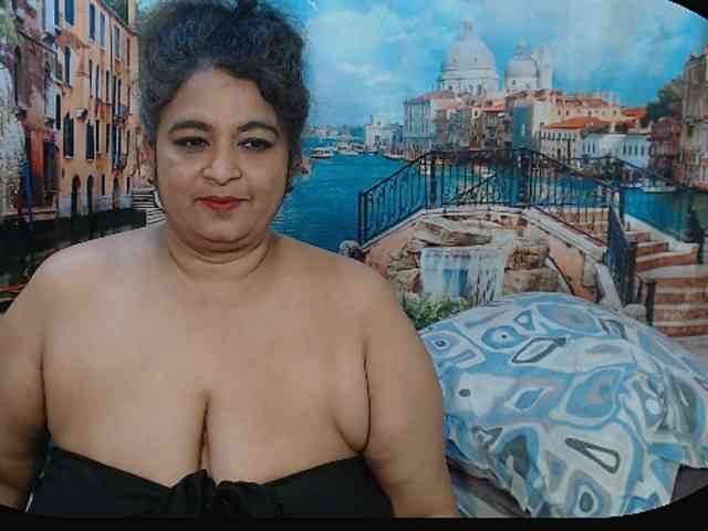 Indianstar75 webcam