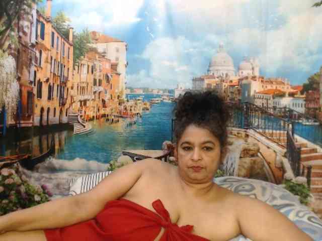 Indianstar75 webcam