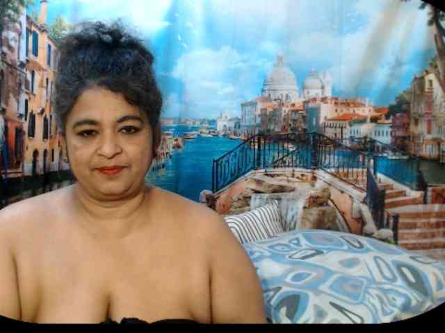 Indianstar75 webcam