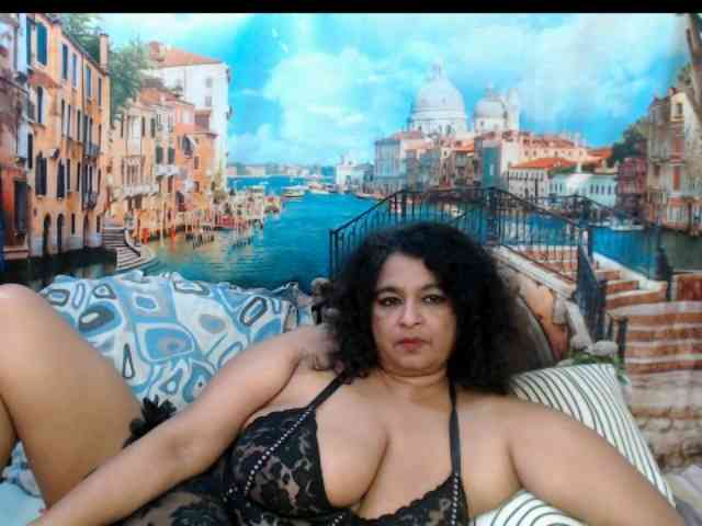 Indianstar75 webcam