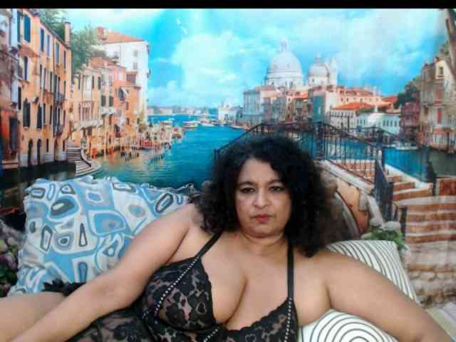 Indianstar75 webcam