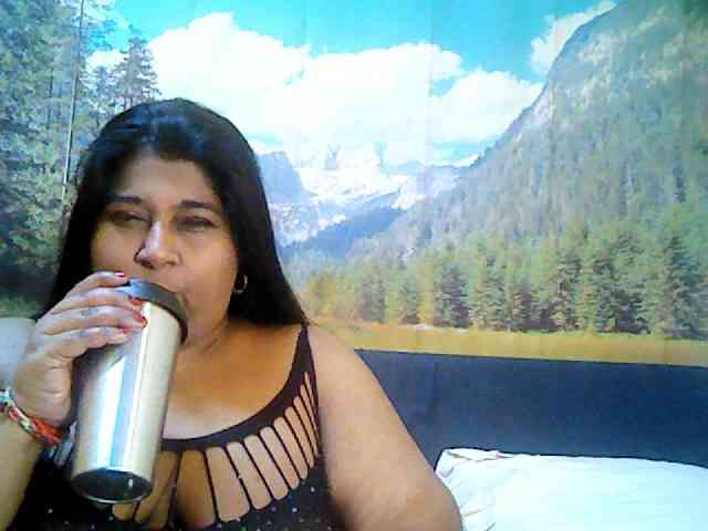 Indianhoney webcam