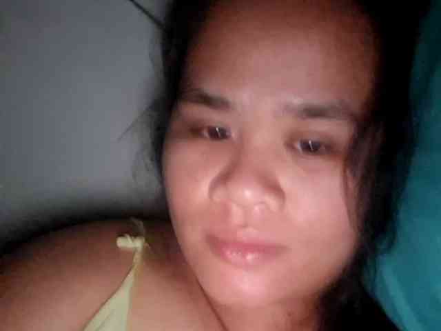 Rubie143 webcam
