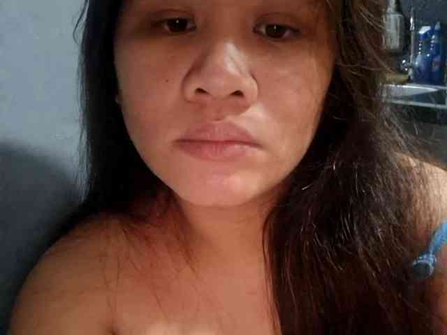 Rubie143 webcam