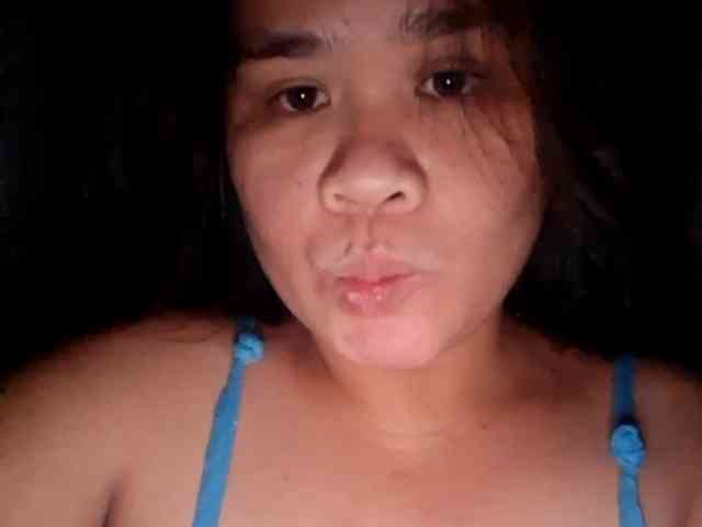 Rubie143 webcam
