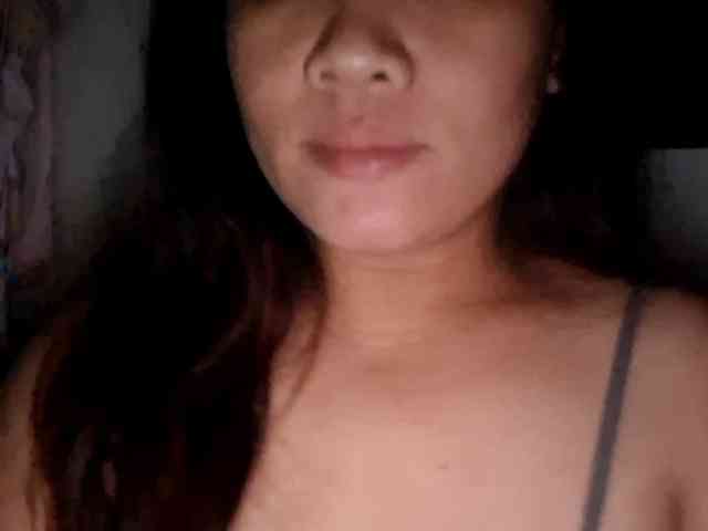 Rubie143 webcam