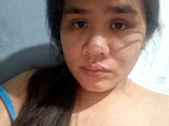 Rubie143 webcam