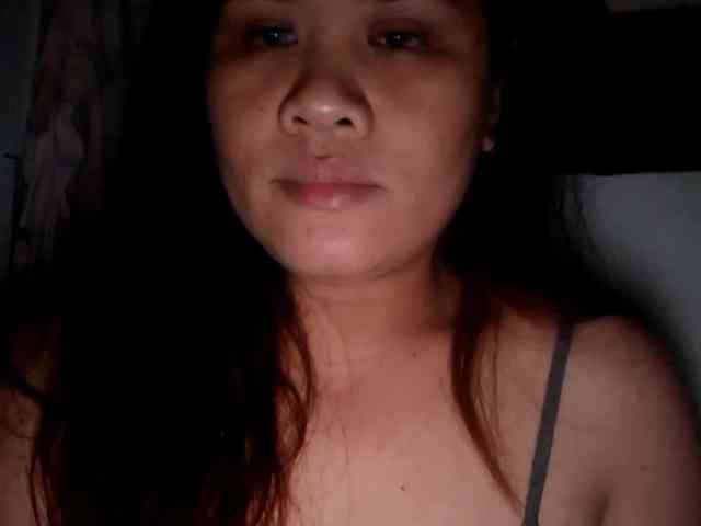 Rubie143 webcam