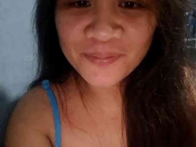 Rubie143 webcam