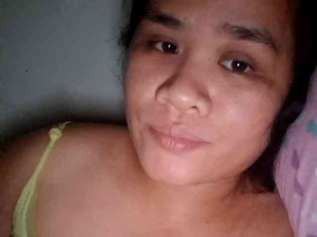 Rubie143 webcam