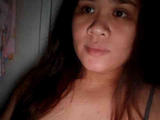 Rubie143 webcam