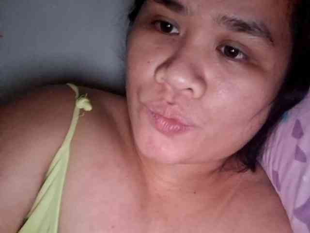 Rubie143 webcam