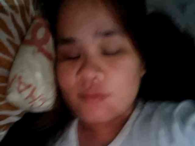 Rubie143 webcam