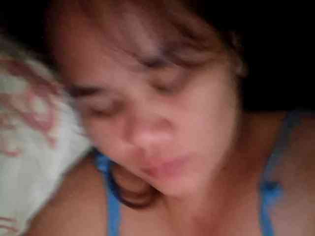 Rubie143 webcam