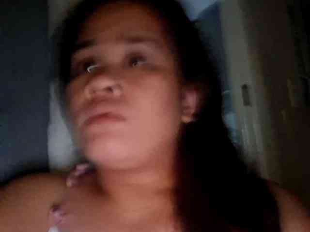 Rubie143 webcam