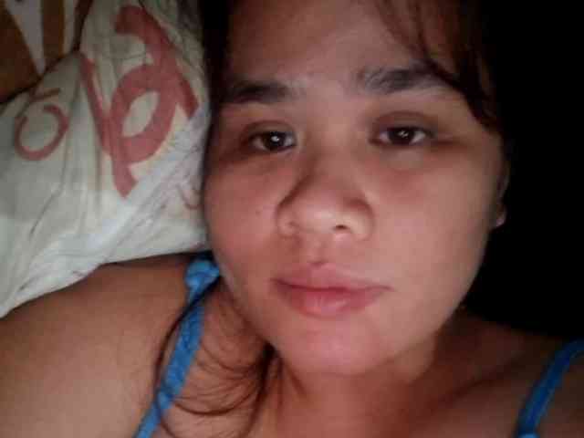 Rubie143 webcam