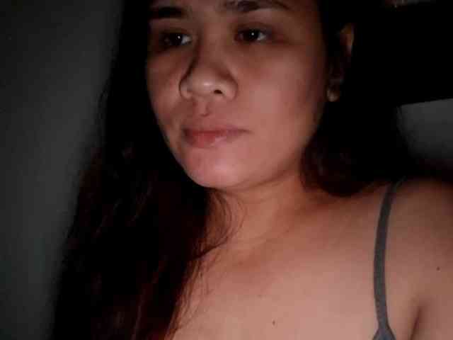 Rubie143 webcam