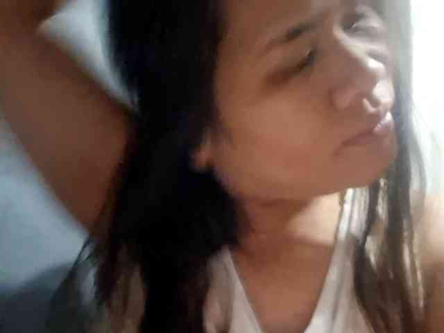 Rubie143 webcam