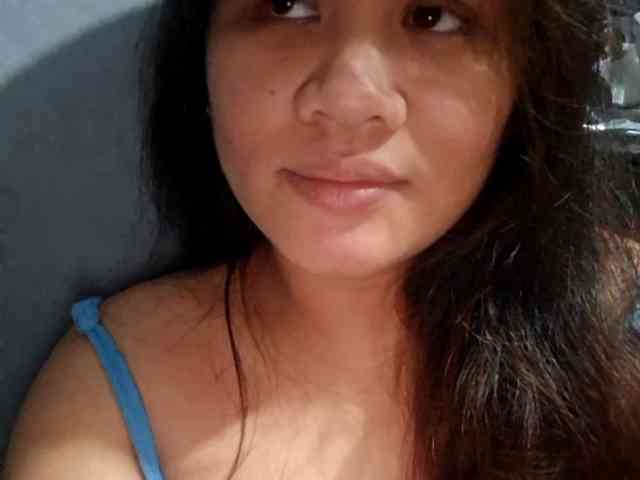 Rubie143 webcam