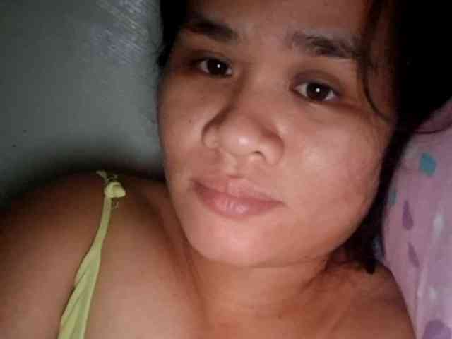 Rubie143 webcam