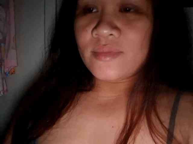 Rubie143 webcam