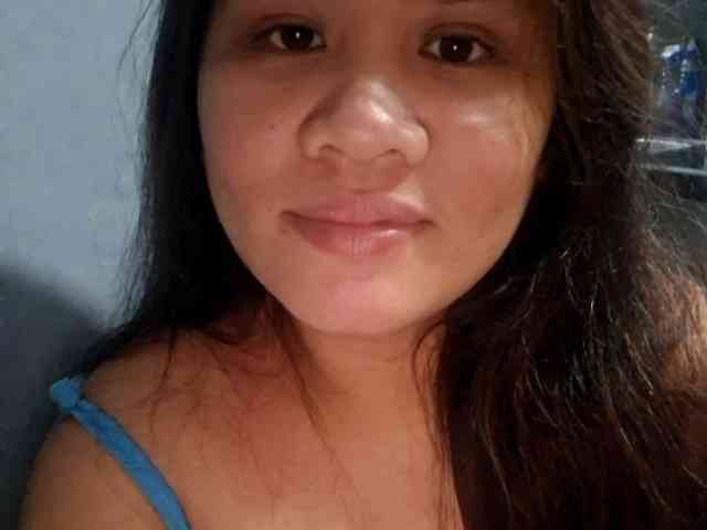 Rubie143 webcam