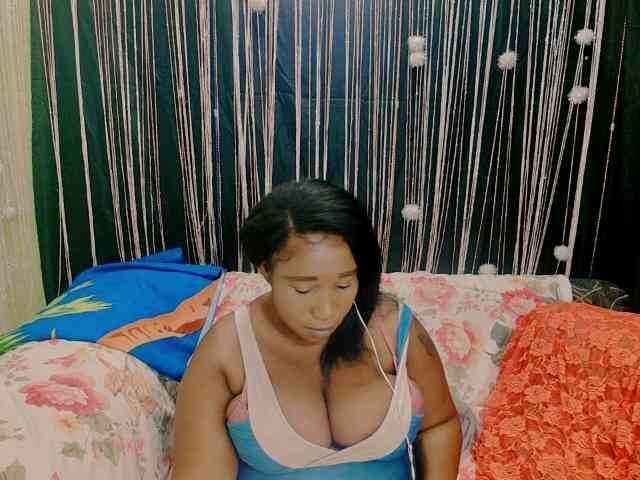 mysticeboney webcam